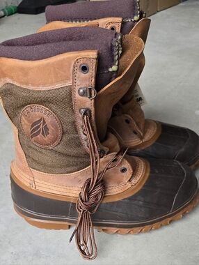NEW - LaCrosse Brown Waterproof Duck Boots